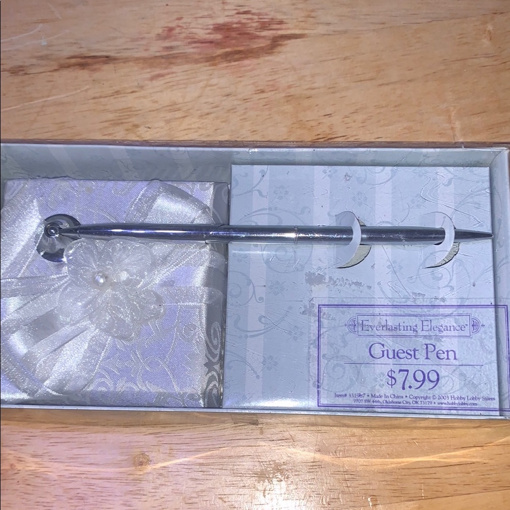 Everlasting Elegance Silver Guest Pen